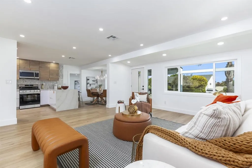 https://cdn.realtyfeed.com/cdn/127/306591582/1aece8950bbc25ab3424f476f54d2694.webp
