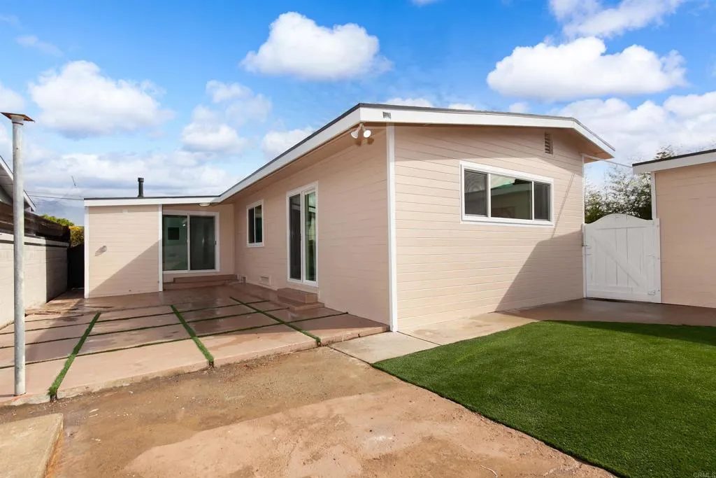https://cdn.realtyfeed.com/cdn/127/306591582/5b477ae1434248fde0859676f78b0e23.webp