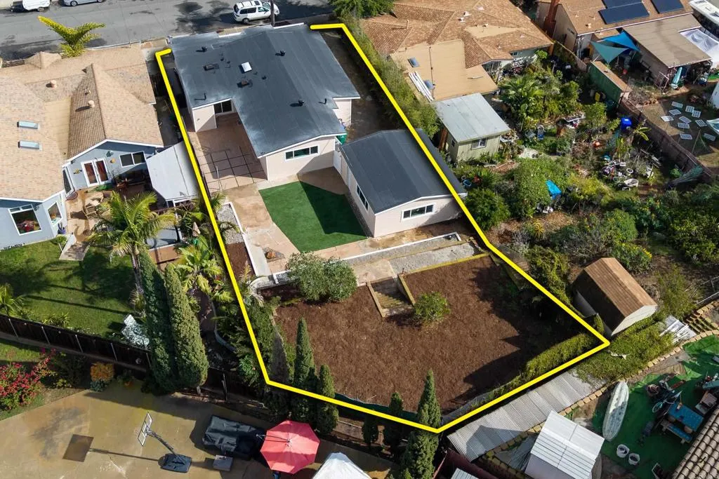 https://cdn.realtyfeed.com/cdn/127/306591582/8c094caca8d23654518a469604e08bf6.webp