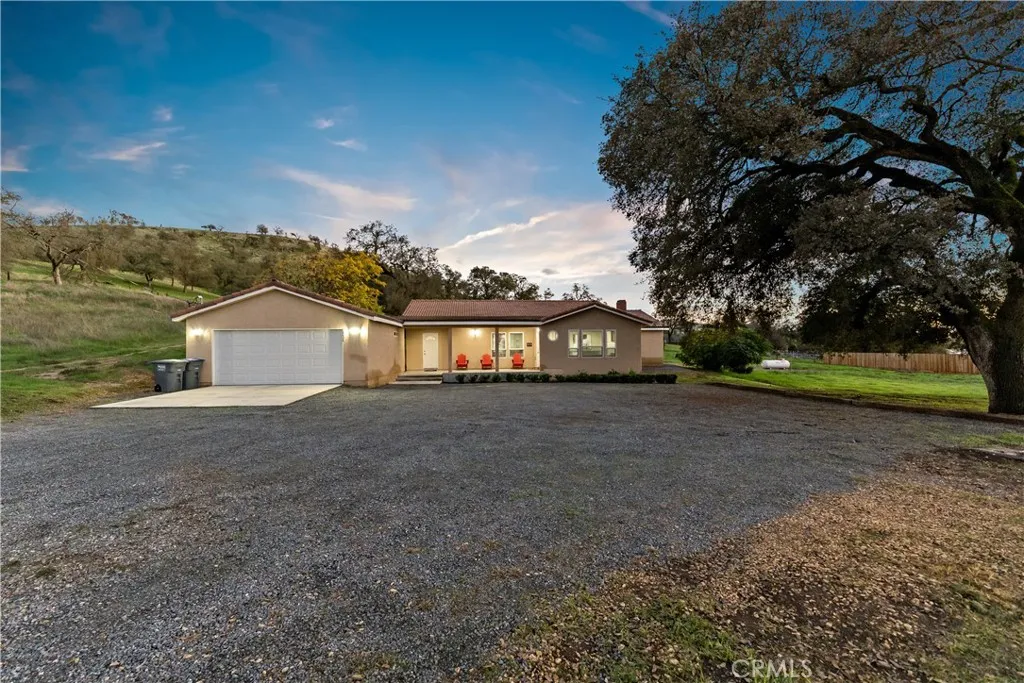 18804 Auberry Road, Clovis, CA 93619 - Photo 2 of 30, Clovis, CA