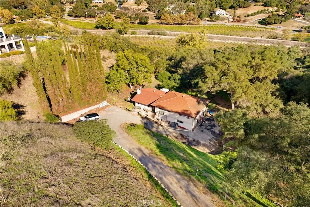 https://cdn.realtyfeed.com/cdn/127/306591662/7050fd7aa63167758d3dbb2d4bdfe179.webp