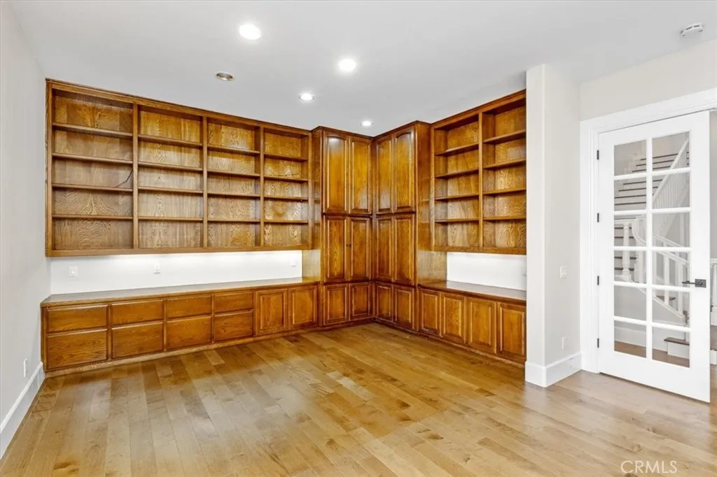 https://cdn.realtyfeed.com/cdn/127/306591738/d01fe3486425cef84f443c2b57517d58.webp