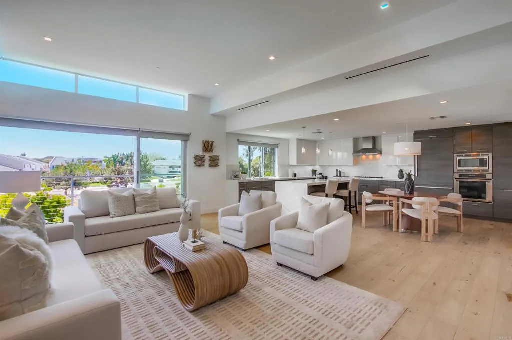 https://cdn.realtyfeed.com/cdn/127/306591785/6ed26623b740eb6c61be7e04a994a799.webp