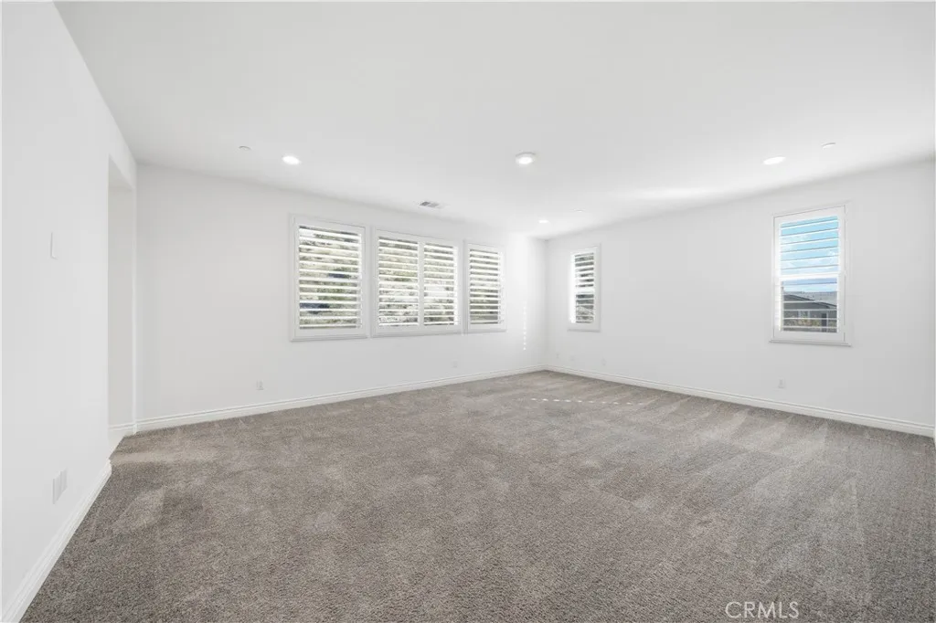 https://cdn.realtyfeed.com/cdn/127/306591800/0b488e3f3fae579926d224897e3ba48f.webp