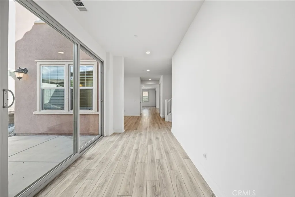 https://cdn.realtyfeed.com/cdn/127/306591800/da37c8881e34155f27e5df5ece3fd938.webp