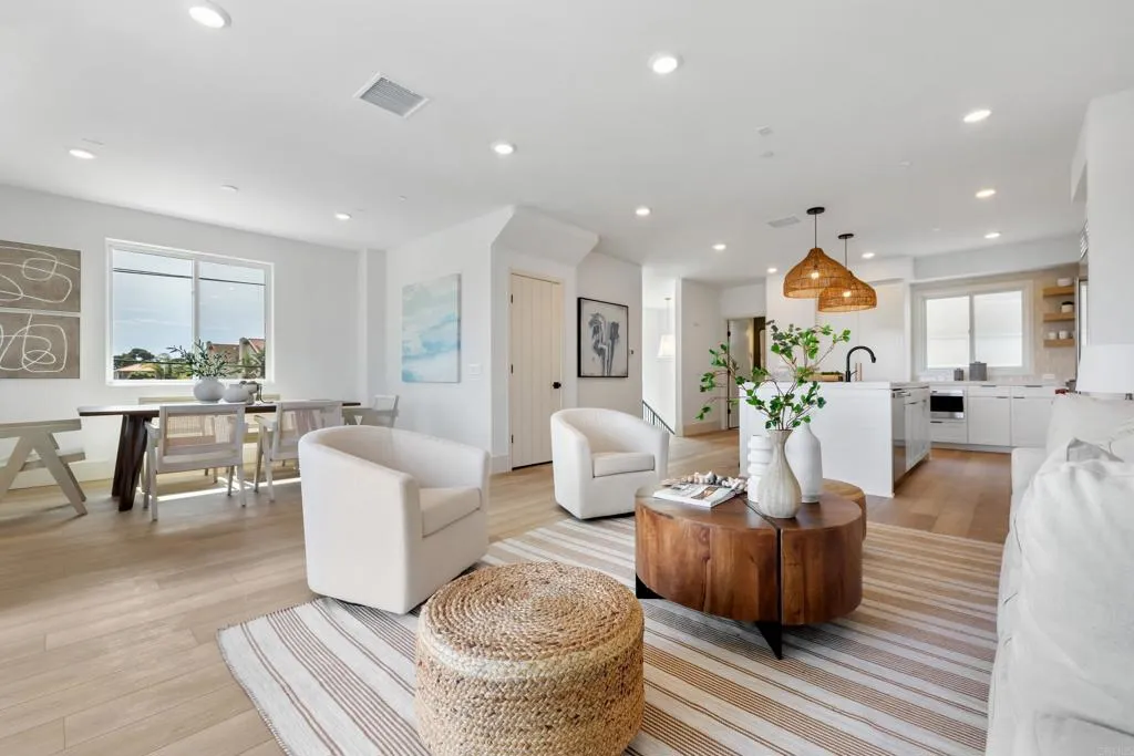 Photo #9: NDP2510981 Listing: Photo #9