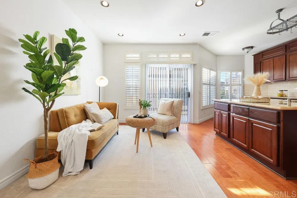https://cdn.realtyfeed.com/cdn/127/306591835/60f27b81d31c705abe3b24125db5eb1d.webp