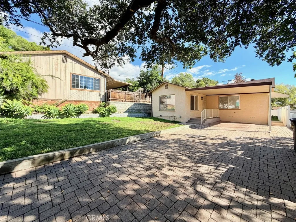 La Crescenta, CA 91214