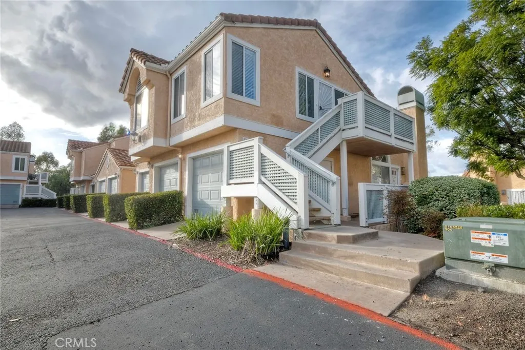 https://cdn.realtyfeed.com/cdn/127/306591898/db580a0a5e4821ed1ba576b847d5fc7b.webp