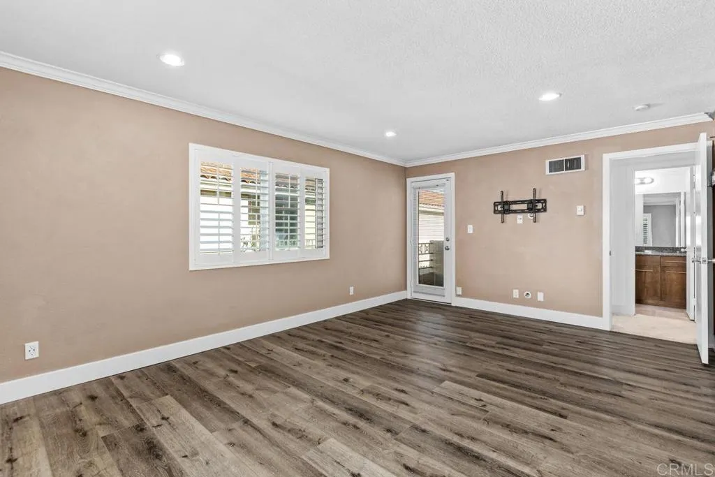 https://cdn.realtyfeed.com/cdn/127/306591923/a0f87b68913b5a52f0c490432abd3d36.webp