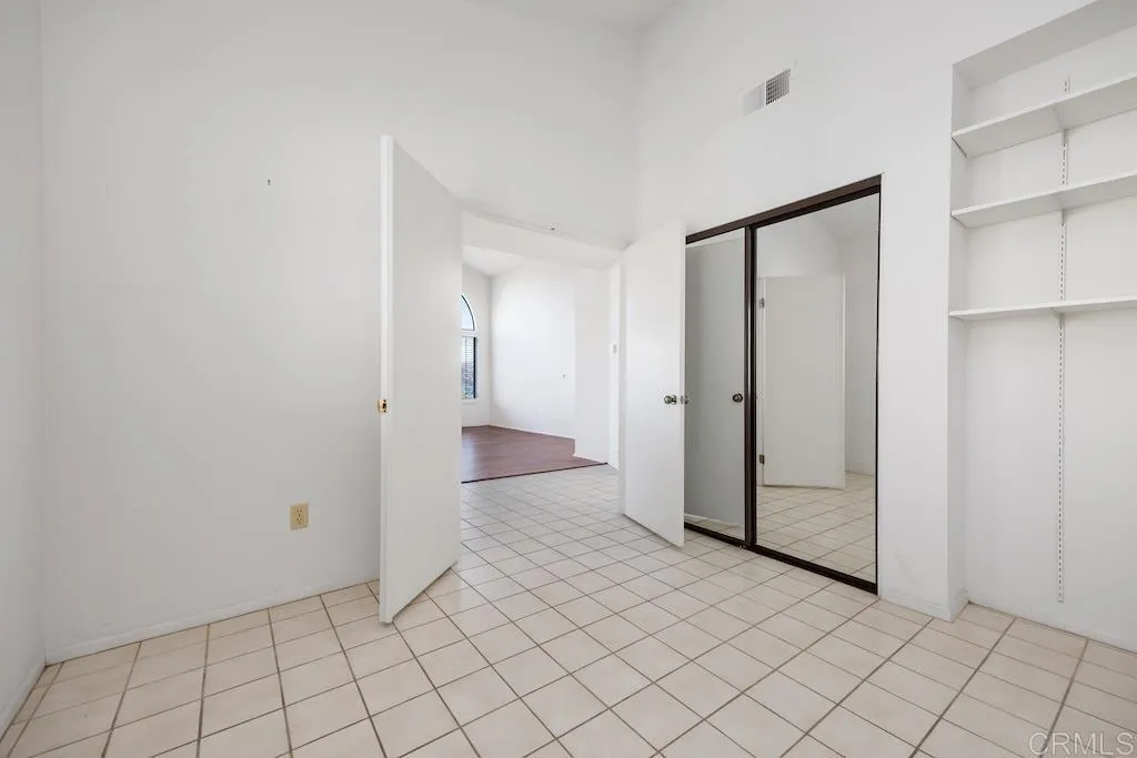 https://cdn.realtyfeed.com/cdn/127/306591949/3974ac386685889141b4ff2663051799.webp