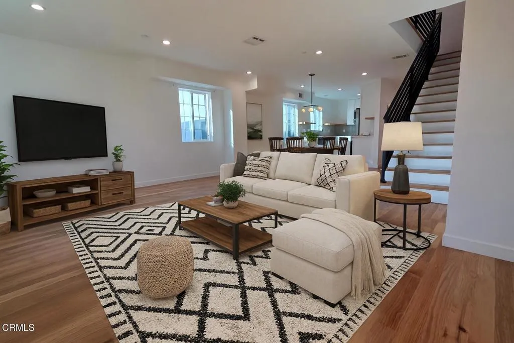 Los Angeles, CA 90041