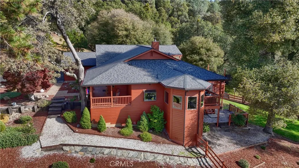 39207 Thornberry Mtn View Court, Oakhurst, CA 93644 - Photo 3 of 70, Oakhurst, CA