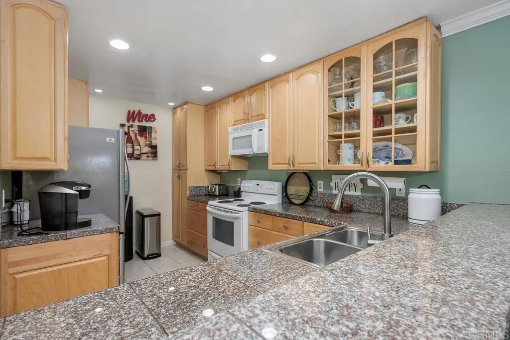 https://cdn.realtyfeed.com/cdn/127/306592045/2e3825093a1beb81b9a56f46f8b5eb4d.webp