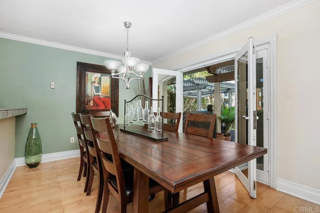 https://cdn.realtyfeed.com/cdn/127/306592045/6c5c92b2d9950cfb6bfff172e28d8d85.webp
