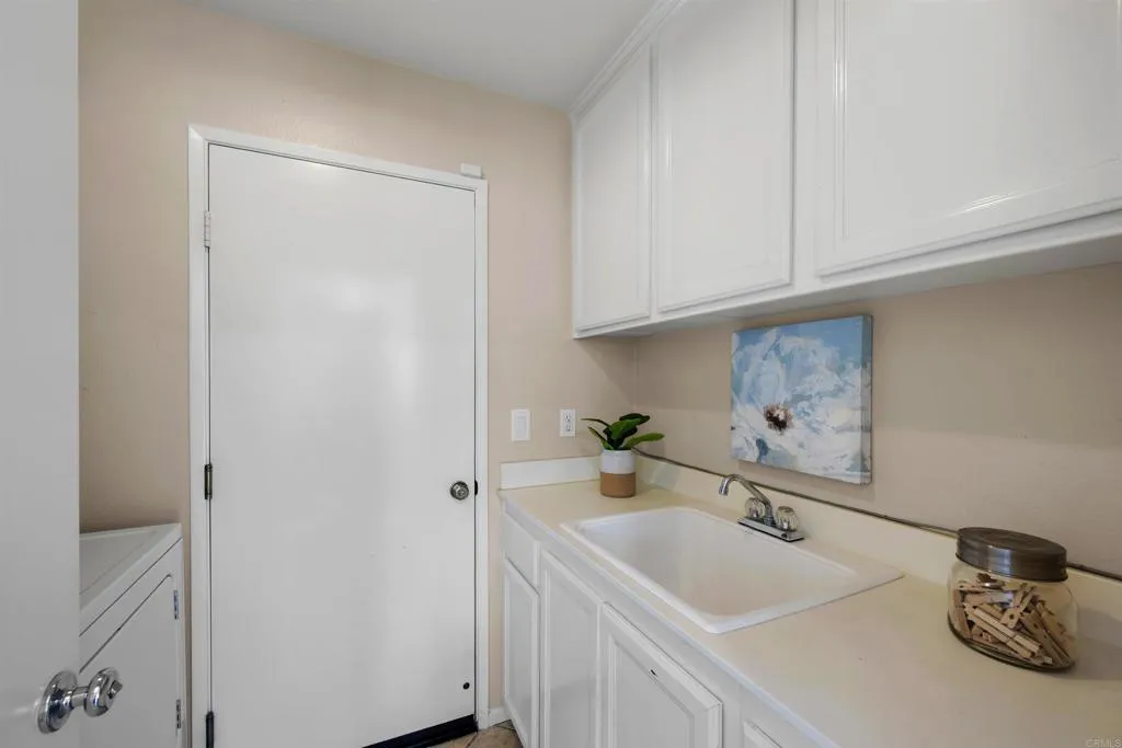 https://cdn.realtyfeed.com/cdn/127/306592124/90ac51c188c1a17a93c6f6dcb93c774e.webp