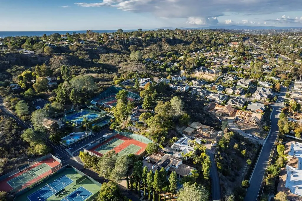 https://cdn.realtyfeed.com/cdn/127/306592150/11ebb78d7fbe57030a669b57e3c03a0e.webp