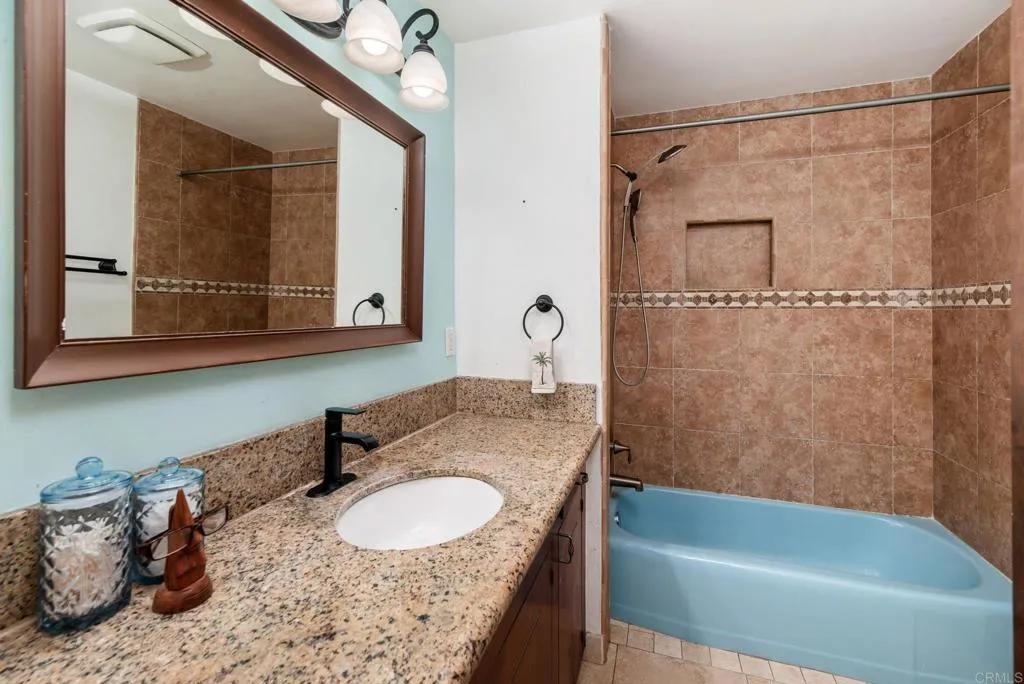 https://cdn.realtyfeed.com/cdn/127/306592150/c492e73e619271c7983128a419d25b15.webp