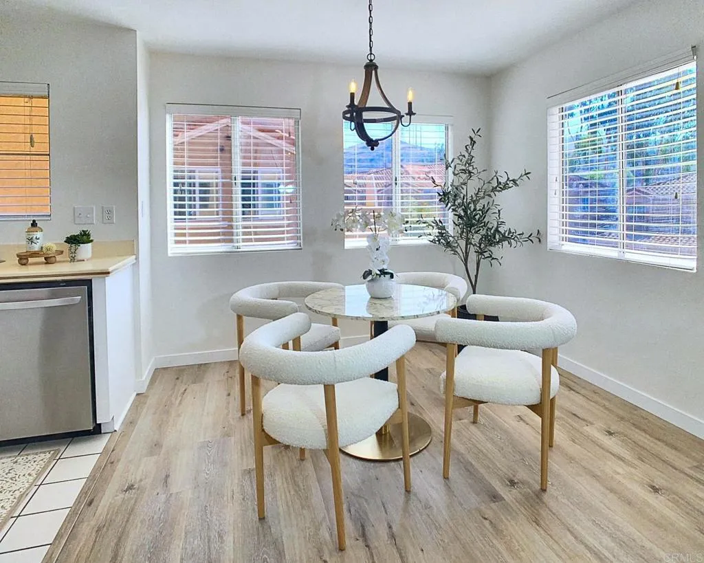 https://cdn.realtyfeed.com/cdn/127/306592190/286c998d95bf275be8243cc44b34a238.webp