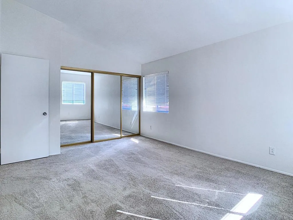 https://cdn.realtyfeed.com/cdn/127/306592190/3a1030368ba370bd74c7503bc41cce5e.webp