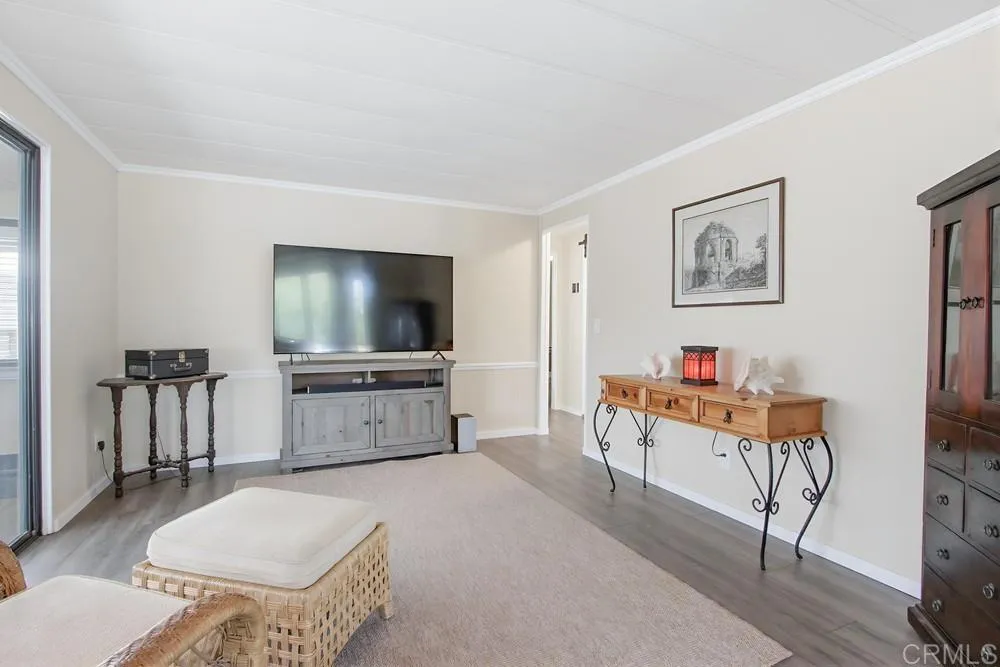 https://cdn.realtyfeed.com/cdn/127/306592218/1e9189f1a464be00e1992704f9349fc5.webp