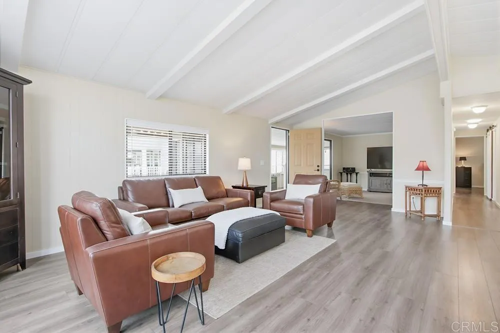 https://cdn.realtyfeed.com/cdn/127/306592218/8d804749d8b1987675b199f483fab827.webp