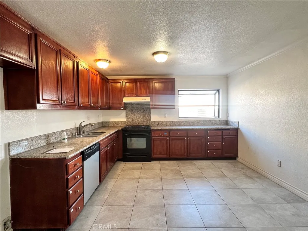 https://cdn.realtyfeed.com/cdn/127/306592277/4a08d8e02d563dcabc797492b3542164.webp