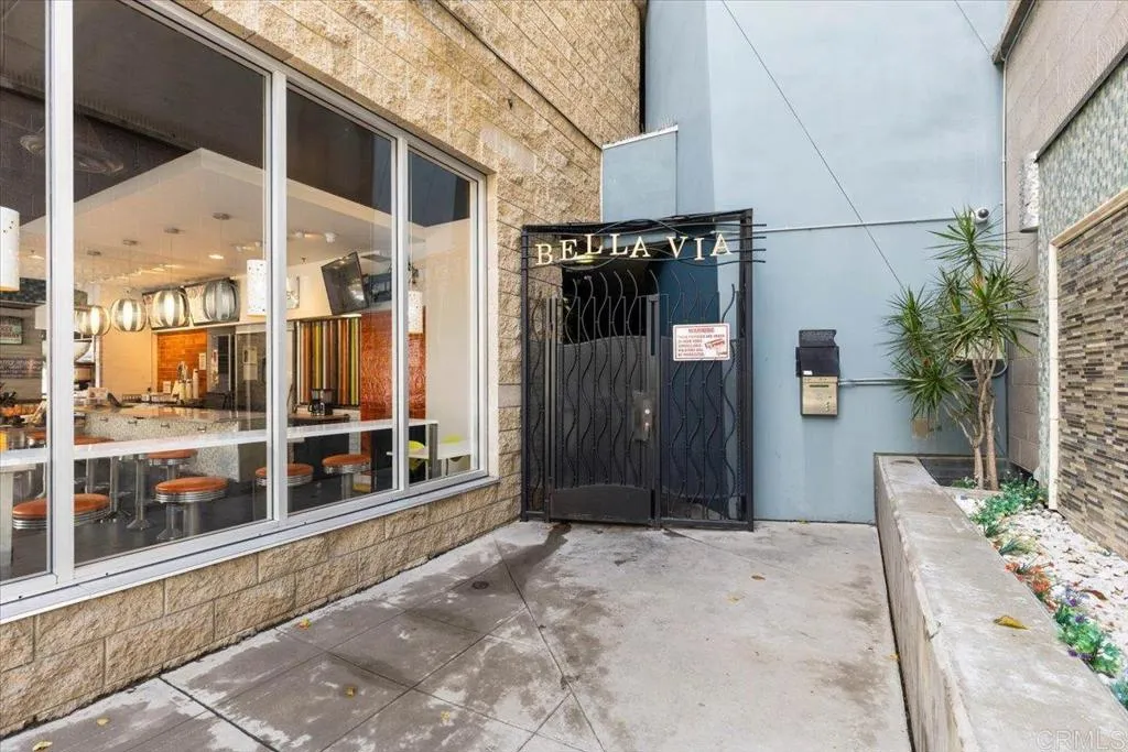 https://cdn.realtyfeed.com/cdn/127/306592281/ef276217093fdb43c8964754dbab6efd.webp