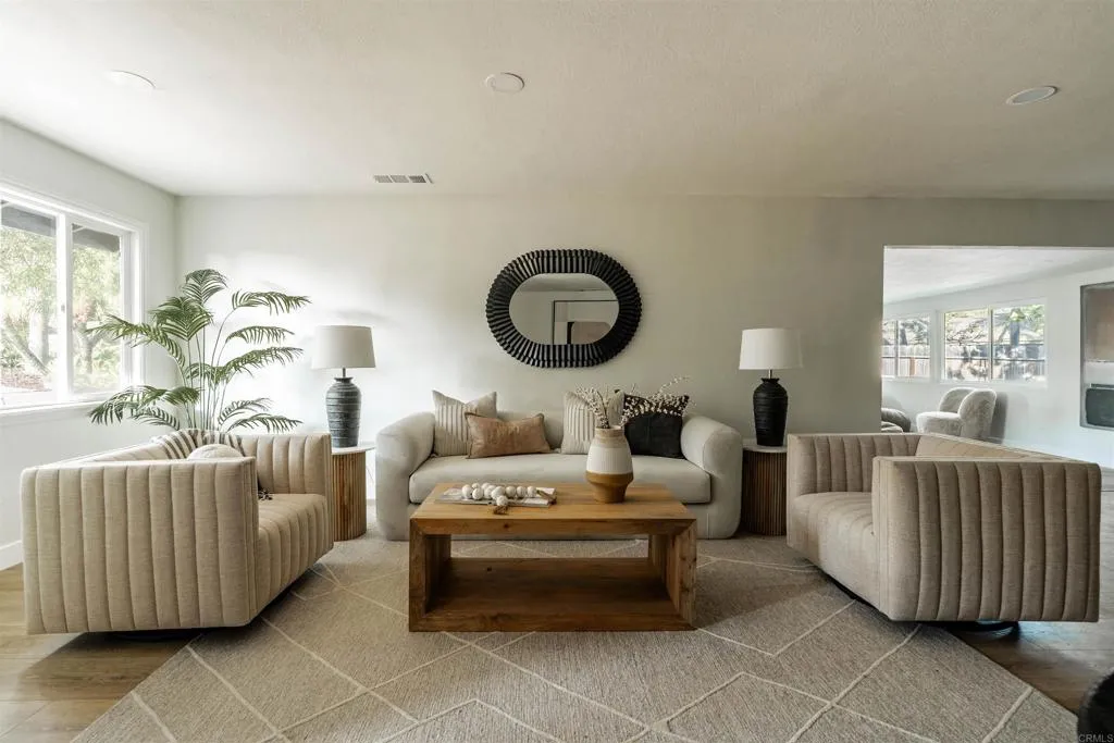 https://cdn.realtyfeed.com/cdn/127/306592316/ca3df7d9895c9bed560625270b234207.webp