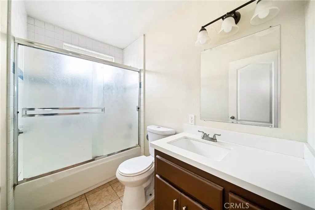 https://cdn.realtyfeed.com/cdn/127/306592323/9a473ee0d0aae594e1a42b94c0110df5.webp