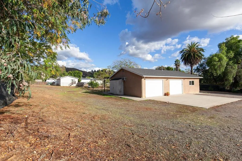 https://cdn.realtyfeed.com/cdn/127/306592342/12ff3226c189a824eb50ce11b244446a.webp