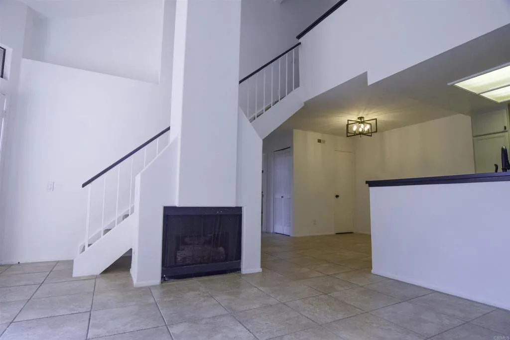 https://cdn.realtyfeed.com/cdn/127/306592345/b71239cd721c87553a5c5f8b89b8165b.webp