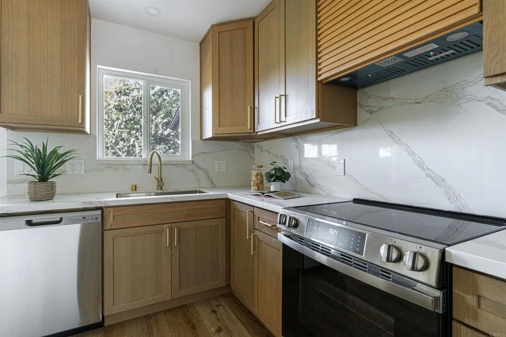 https://cdn.realtyfeed.com/cdn/127/306592360/202634674afcd2e558c255b11345fb66.webp