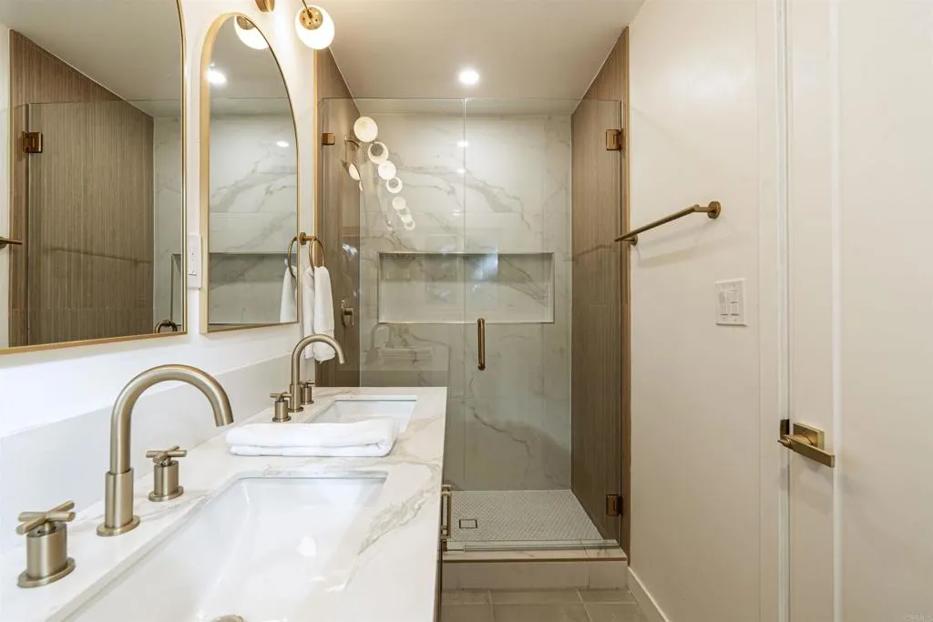 https://cdn.realtyfeed.com/cdn/127/306592360/d62673cd594ff15c4b022103ac4a74d3.webp
