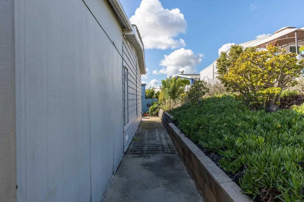 https://cdn.realtyfeed.com/cdn/127/306592414/0b7fdac20dc03fff085c6c6a5d262f51.webp