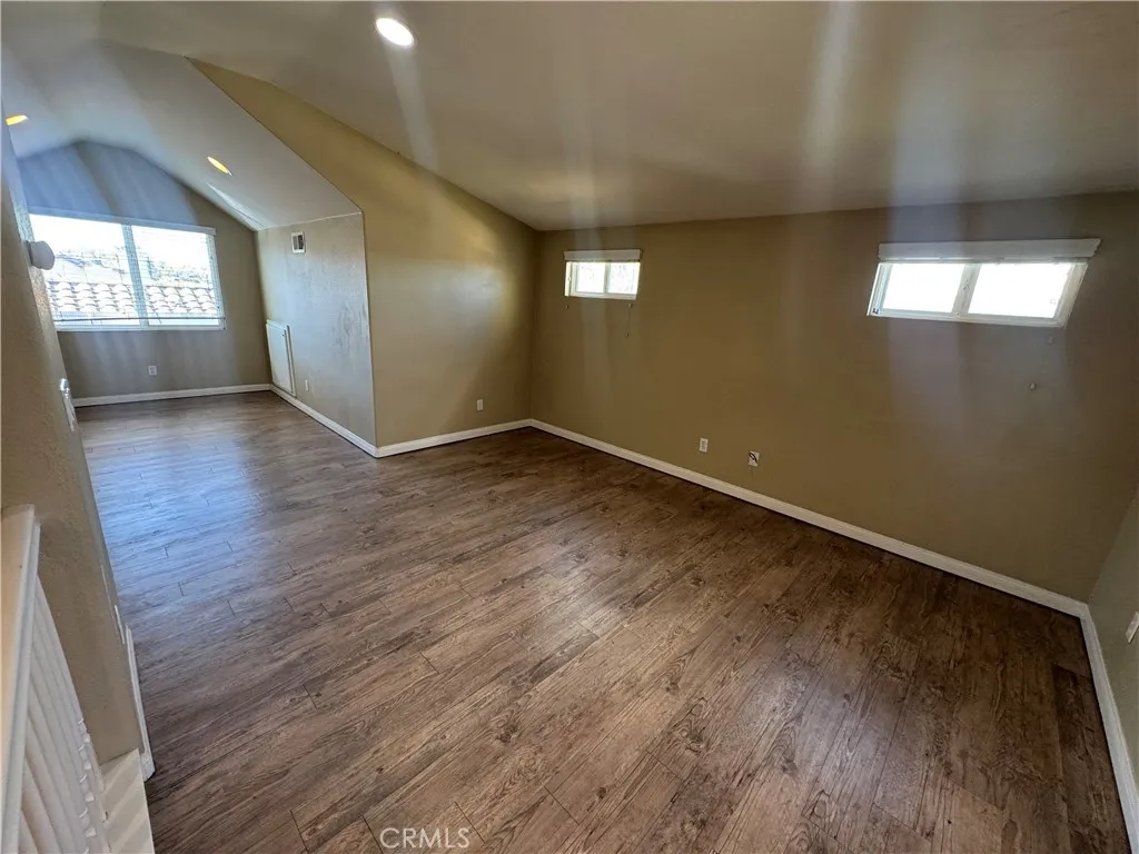 https://cdn.realtyfeed.com/cdn/127/306592422/8835cf03d5413838095d3b8486ab85a5.webp