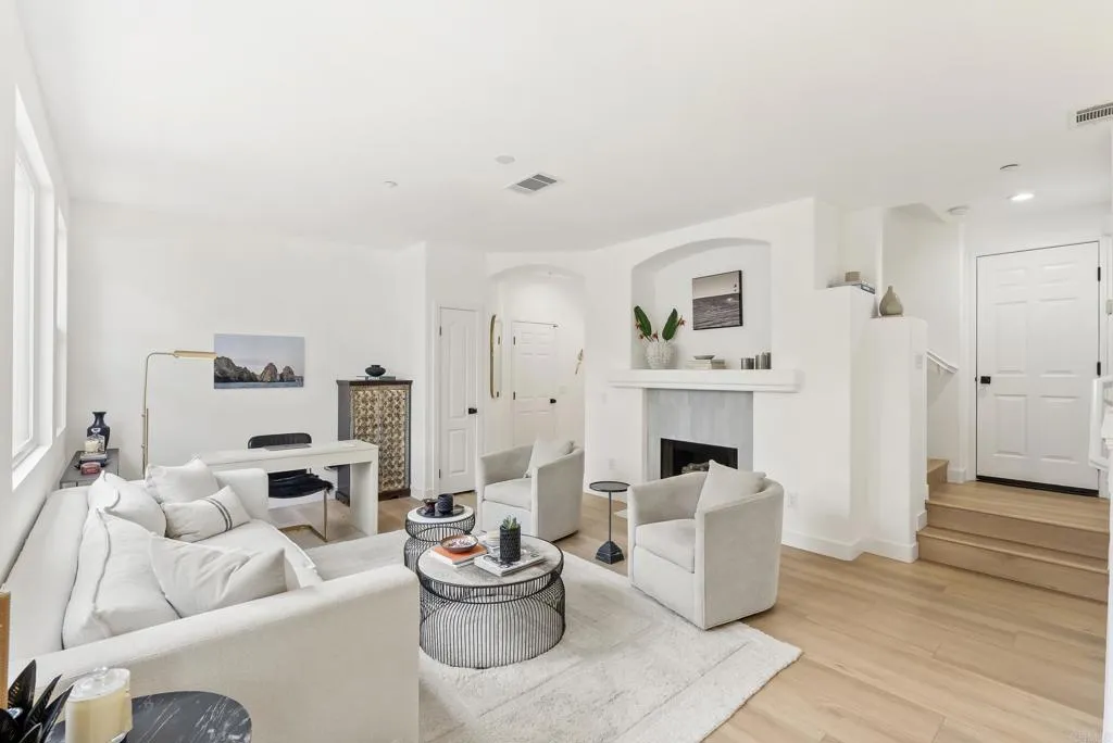 Photo #11: NDP2511011 Listing: Photo #11