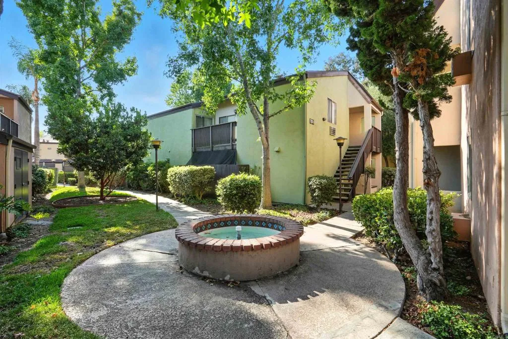 https://cdn.realtyfeed.com/cdn/127/306592442/1e8673f5434a9b4d5b911d5ff0520a62.webp