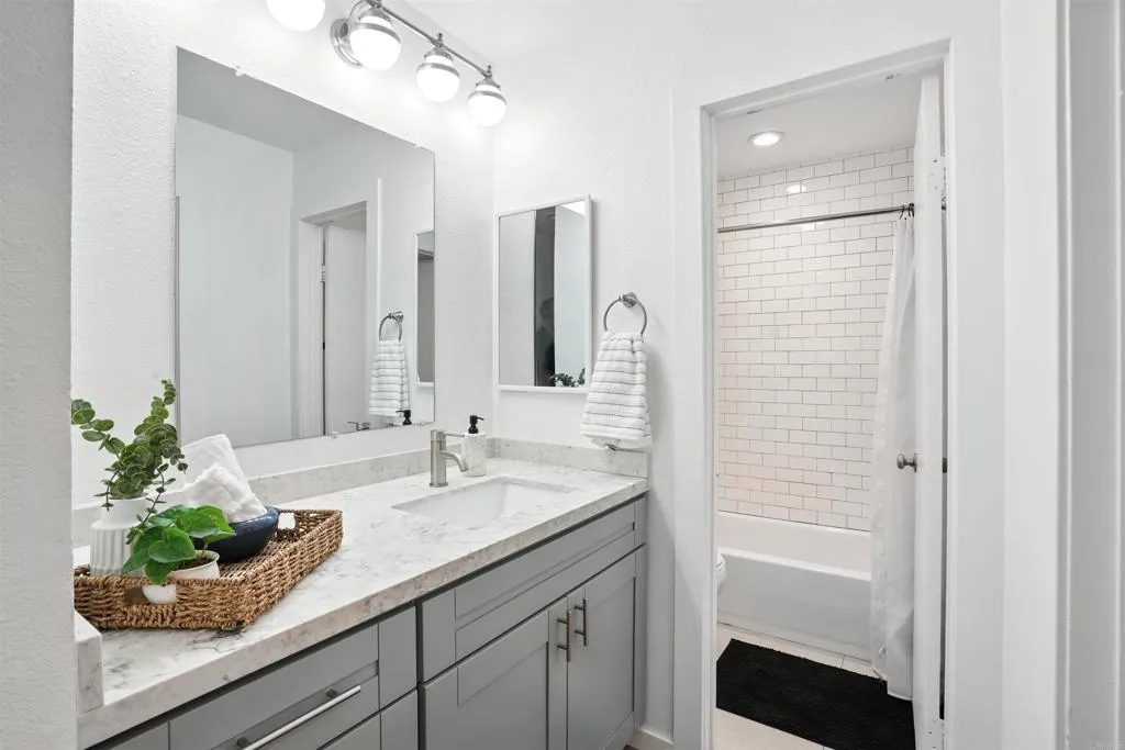 https://cdn.realtyfeed.com/cdn/127/306592442/494b63427462f2f72ddf91dc0a8b4b32.webp