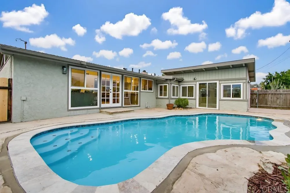 https://cdn.realtyfeed.com/cdn/127/306592453/691c2f75de8ad0378b2551288c80dd5f.webp