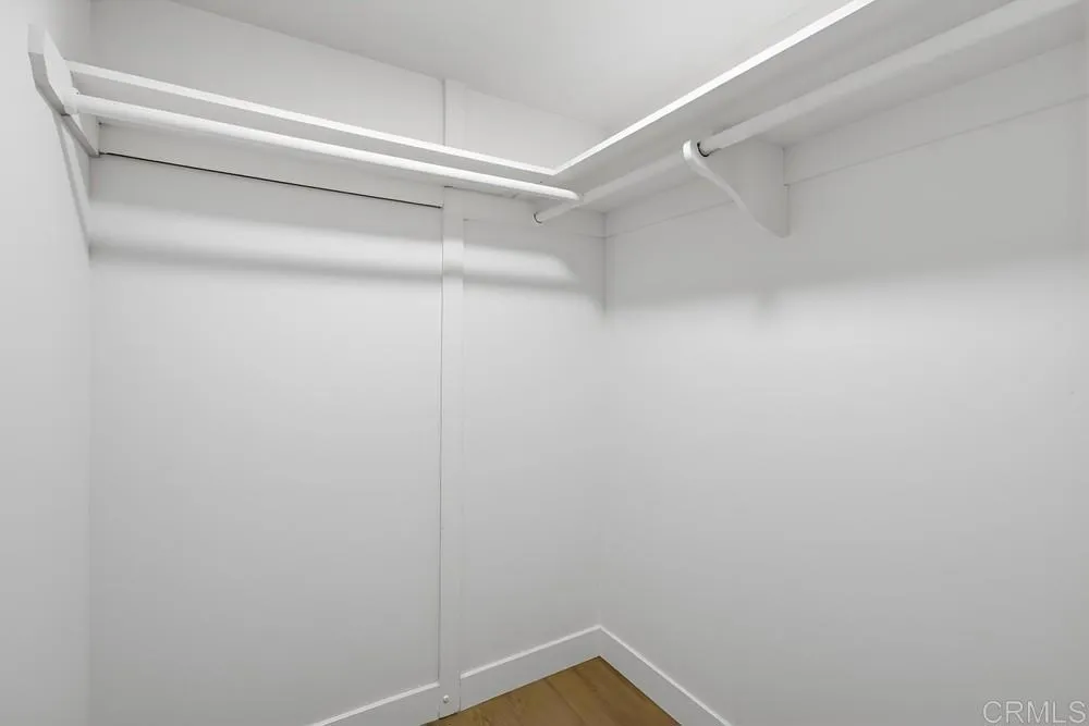 https://cdn.realtyfeed.com/cdn/127/306592453/f61519c5da7ef60177c541603c4c09ae.webp