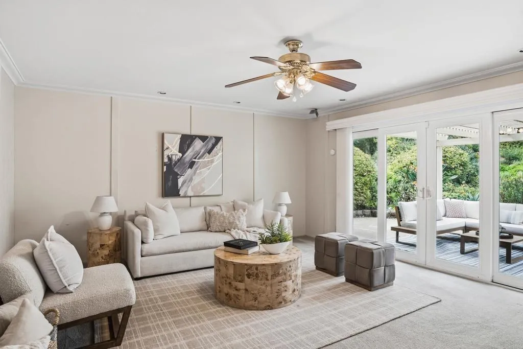 https://cdn.realtyfeed.com/cdn/127/306592491/669fae7966b1260ed6b3232233bb541d.webp