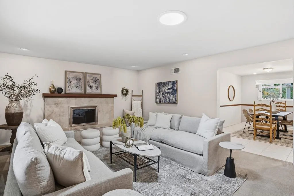 https://cdn.realtyfeed.com/cdn/127/306592491/bd25965b48562775319035e374561662.webp