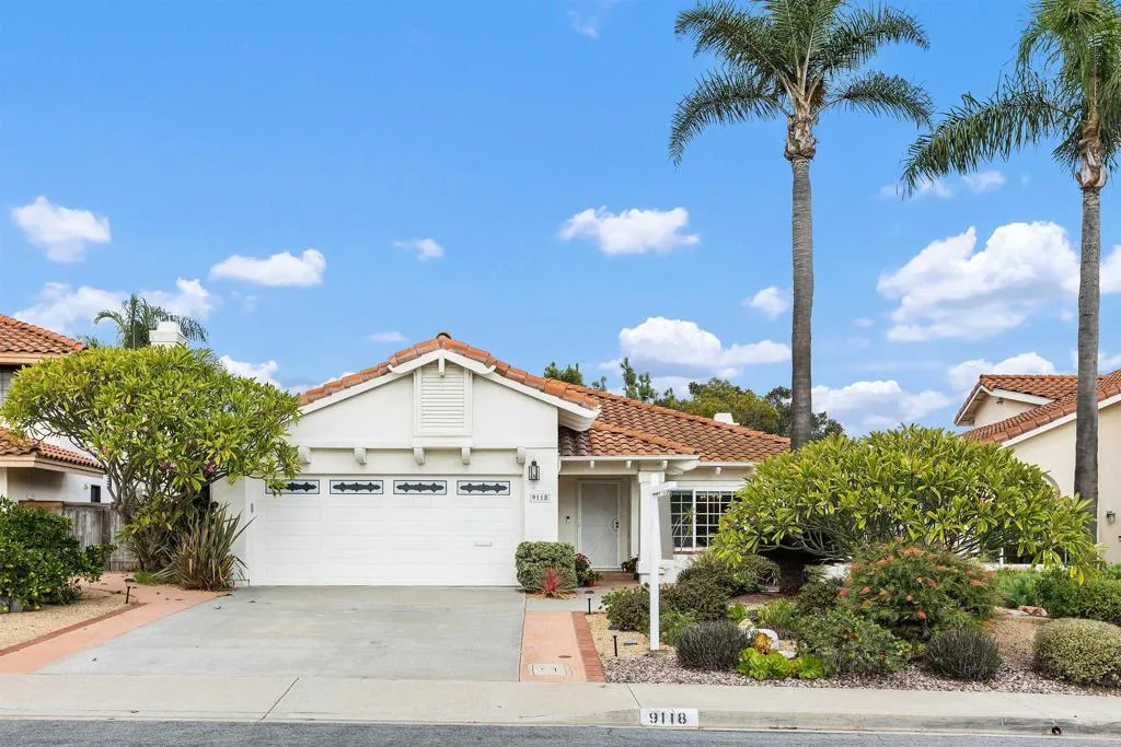 https://cdn.realtyfeed.com/cdn/127/306592496/34715a432810219f5668938f1da214fe.webp