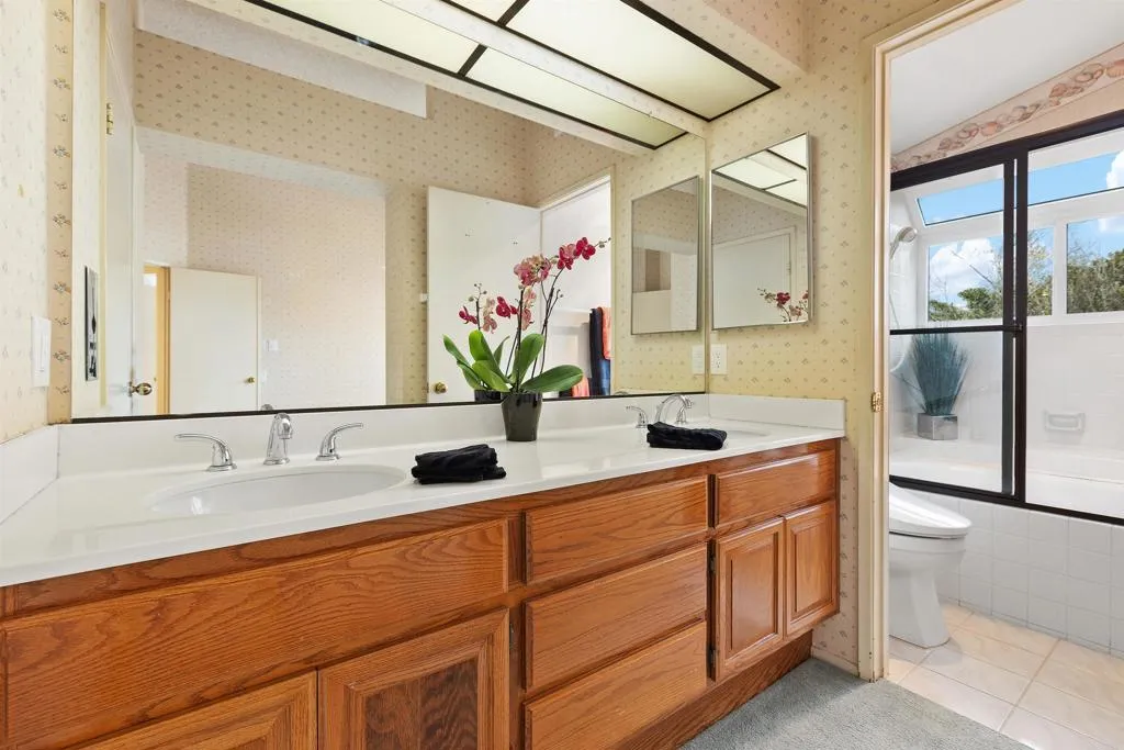 https://cdn.realtyfeed.com/cdn/127/306592496/41931b450f9fb7917da92b6b014c0c90.webp
