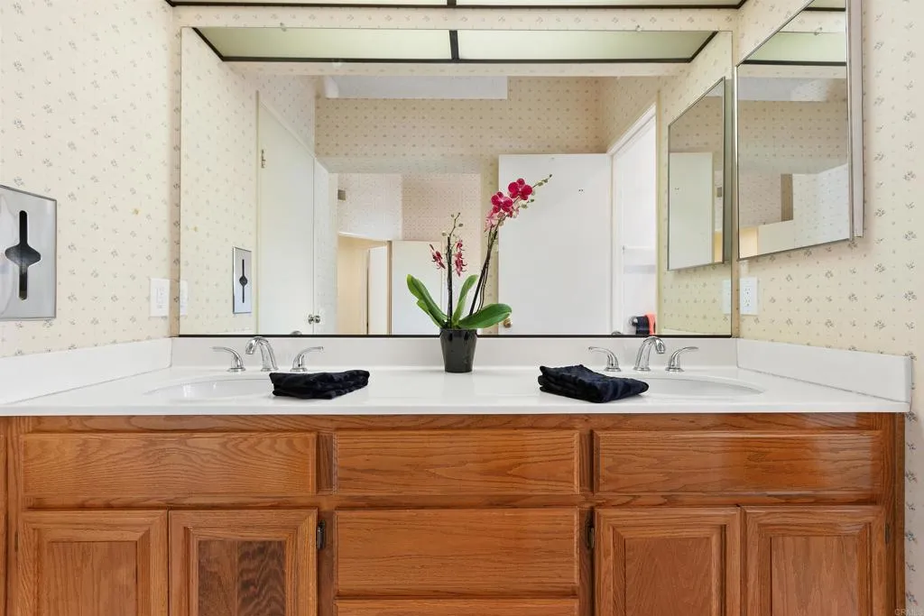 https://cdn.realtyfeed.com/cdn/127/306592496/9ac420b11a0b1639fab9860aa19d2362.webp