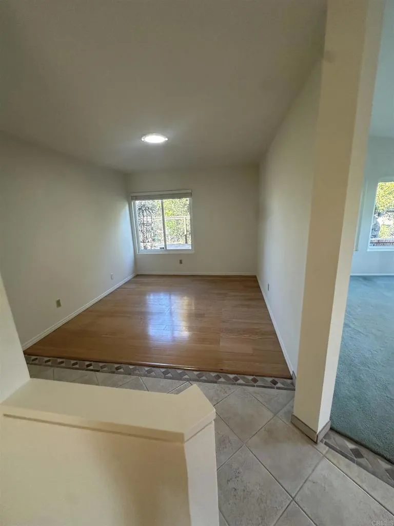https://cdn.realtyfeed.com/cdn/127/306592496/c9d010971e3381f752bea4c150dc6068.webp