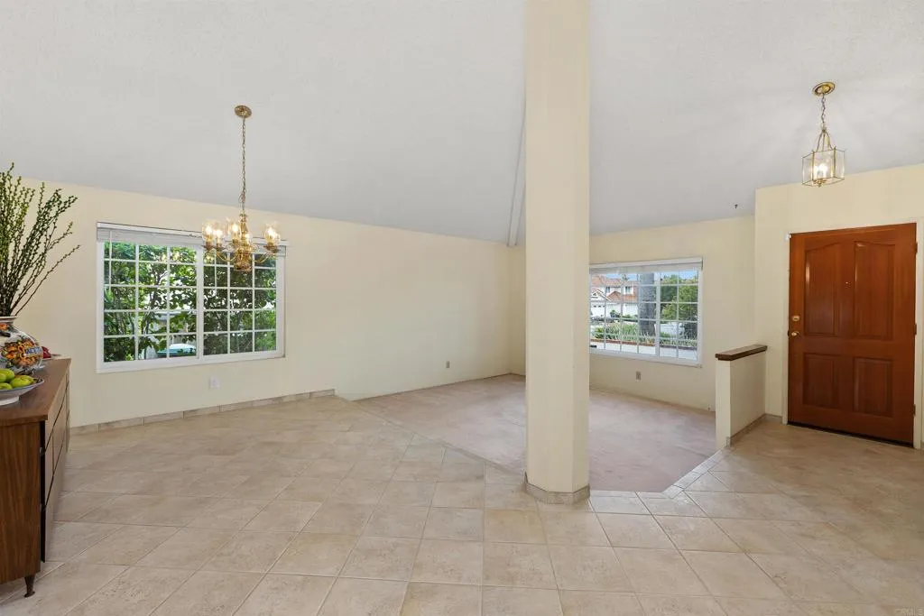 https://cdn.realtyfeed.com/cdn/127/306592496/d94817b4b842c32b477fb945d3eb1e38.webp