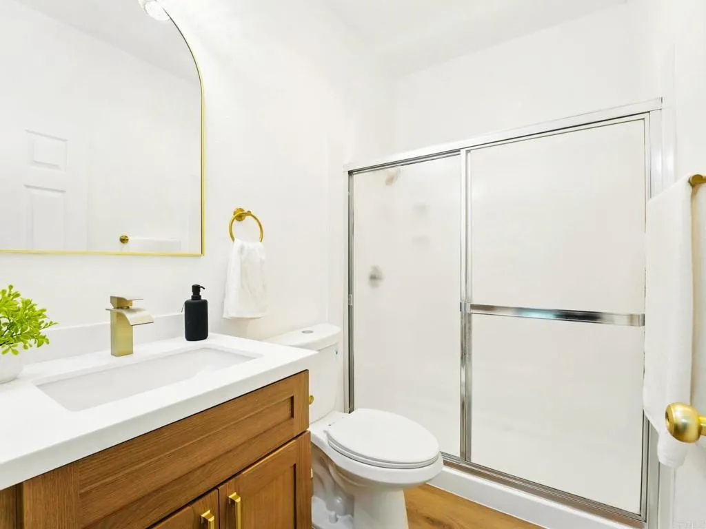 Photo #12: PTP2508721 Listing: Photo #12