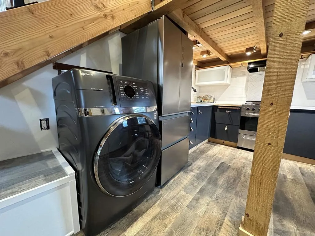 https://cdn.realtyfeed.com/cdn/127/306592516/5ddecc6b90705b8981057cc5b7e18a9a.webp